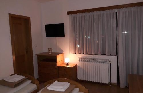Kupres House | Gradska Kavana Guest House