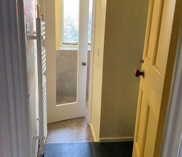 Glastonbury House | Grail Cottage