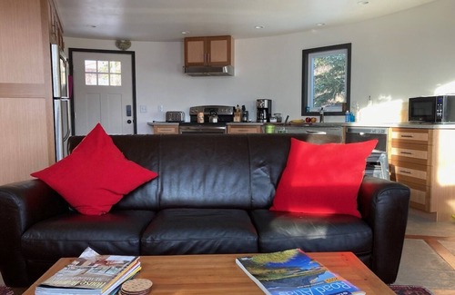Philipsburg House | Grain Bin House in the Heart of Philipsburg
