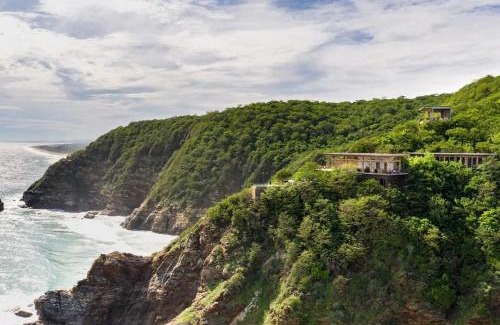 Santa Maria Tonameca Villa | Gran Chicatana Spectacular Beach Front Villas