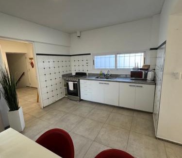 Historic Center Apartment | Gran departamento en Centro Aristides Villanueva Mendoza