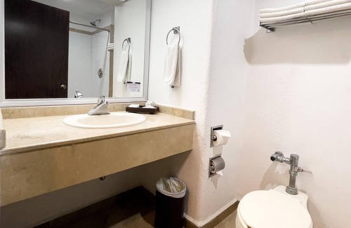 Marfil Hotel | Gran Plaza Hotel & Convention Center
