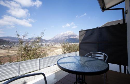 Yufuin Onsen House | Gran Villa Rirera Haku