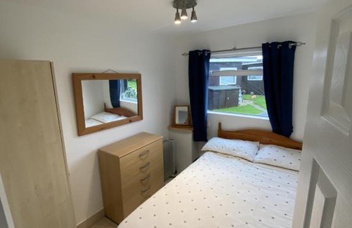 Selsey Apartment | Granada, 2 bedroom chalet with onsite pool and bar