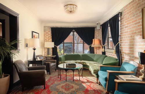 Downtown Hotel | Granada Hotel & Bistro