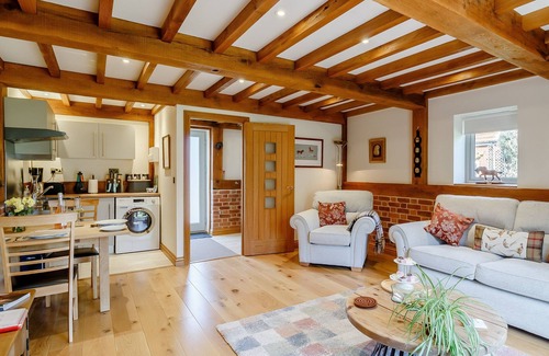 Banham Cottage | Granary Barn - UKC5405