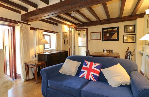 Ropsley Cottage | Granary Cottage
