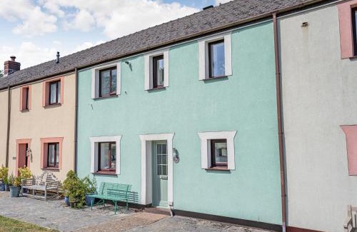 Pembroke House | Granary Cottage