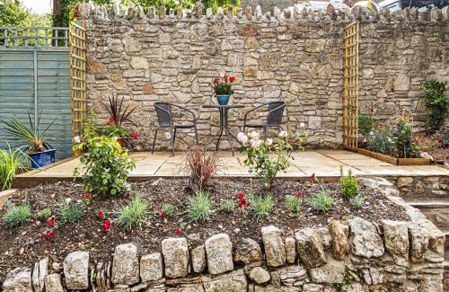 Holworth House | Granary Cottage
