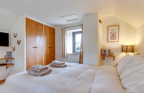 Scurlage House | Granary Cottage in the beautiful Swansea