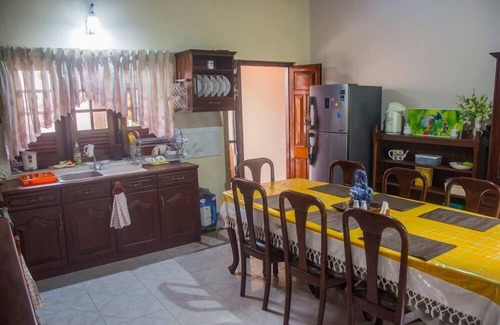 Hiyarapitiya Bed & Breakfast | Granary Home Stay