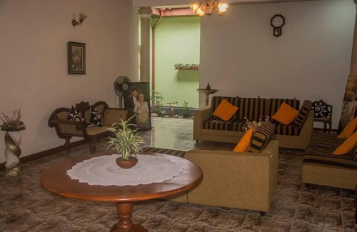 Hiyarapitiya Bed & Breakfast | Granary Home Stay