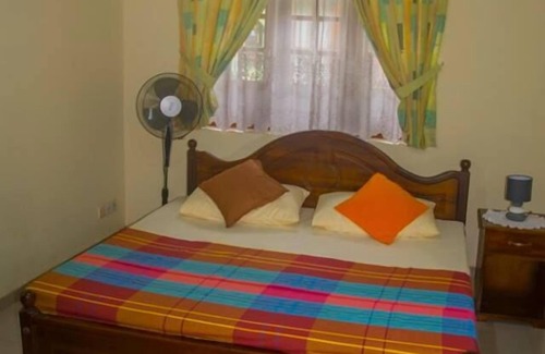 Hiyarapitiya Bed & Breakfast | Granary Home Stay