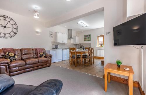Woolland House | Granary - Uk49910