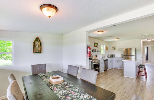 Dennis House | Granbury Home w/Lake Views ~ 6 Mi to Boat Launch!