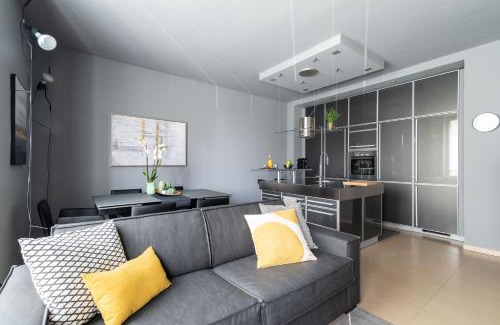 Tre Torri Apartment | Grancini 6 - Pagano City Life Luxury Apartment !