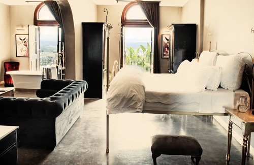 Plettenberg Bay Hotel | Grand Africa Rooms and Rendezvous