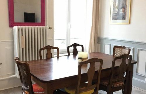 Saint-Nicolas-de-Port Apartment | Grand appartement 6 pers., cadre calme, proche Nancy et Lunéville, toutes commodités, tout inclus - FR-1-584-179