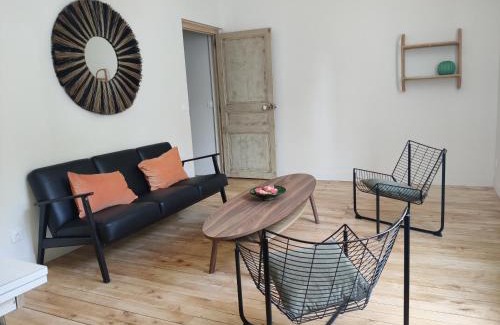 Saint-Avertin Apartment | Grand Appart neuf, calme, wifi