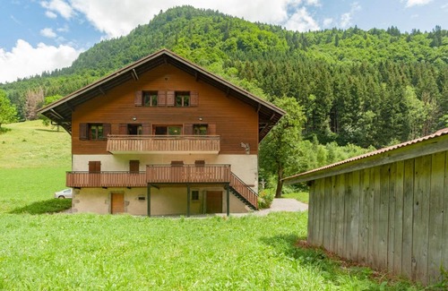 Entremont Apartment | Grand appartement proche Gd Bornand