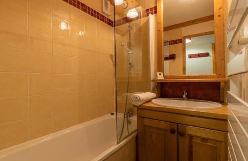 Les Avanchers-Valmorel Apartment | Grand appartement 5 chambres Valmorel, animaux acceptés, parking - FR-1-291-730