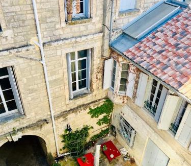 Montpellier City-Centre Apartment | Grand appartement au centre de l'Ecusson