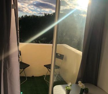 La Chamberte Apartment | Grand appartement doté d'une terasse avec magnifique vue