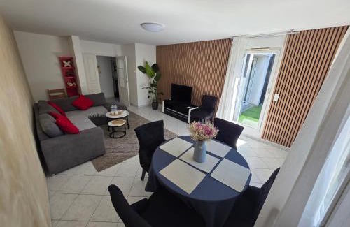 Villepinte Apartment | Grand appartement Proche Paris CDG Disney