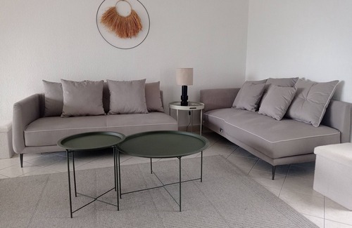 Cassis Apartment | Grand Appartement Traversant Avec VUE SUR MER ET CAP Canaille