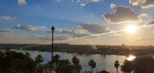 Cairo Hotel | Grand Bayan Hotel & Apt at Nile Plaza