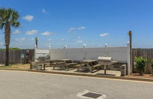 Gulf Shores House | Grand Beach Resort Unit 402