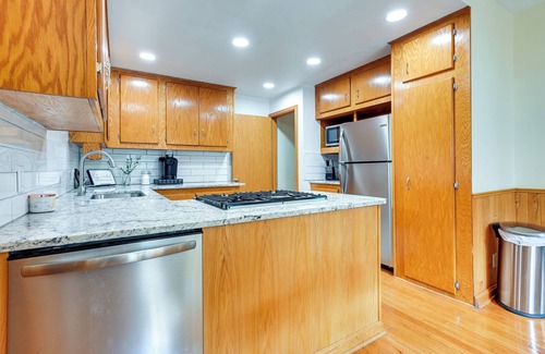 Grand Blanc House | Grand Blanc Rental w/Gas Grill & Private Yard