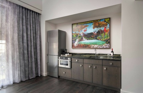 Greenville Downtown Hotel | Grand Bohemian Lodge Greenville, Autograph Collection
