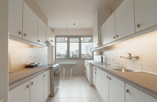 Lordelo do Ouro e Massarelos Apartment | Grand Botanic Garden Apartment by Vacationy