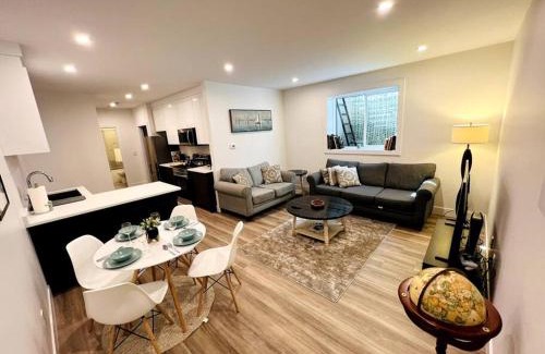 Grand Boulevard Apartment | Grand Boulevard Basement Suite