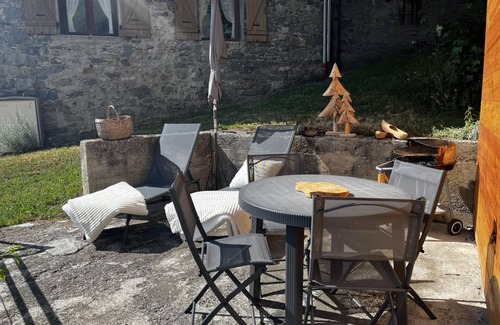 Albiez-Montrond House | GRAND CERF - ALBIEZ MONTROND