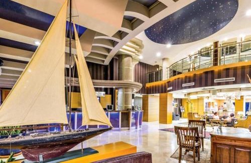Marmaris City Center Hotel | Grand Cettia Hotel