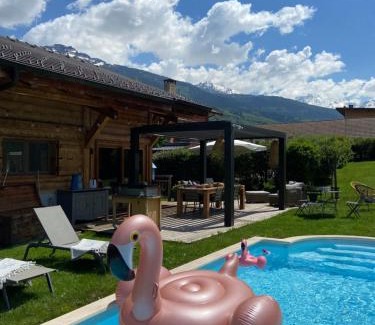 Bourg-Saint-Maurice Ski Chalet | Grand chalet à la montagne