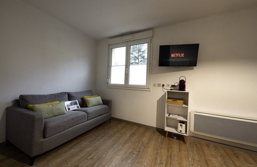 Luneville Apartment | Grand Confort - Plein Centre - Jusqu'à 5 Personnes - Netflix