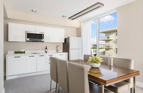 Bay Harbor Islands Hotel | Grand Deluxe 2BR Suite With Balcony at The Altair Hotel Bay Harbor Miami, Pool!