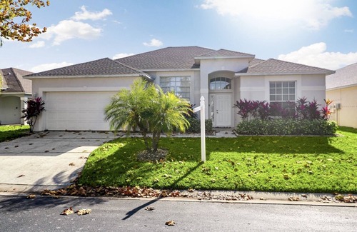 Westridge House | Grand Exclusive 4BR Westridge Pool Home near Disney