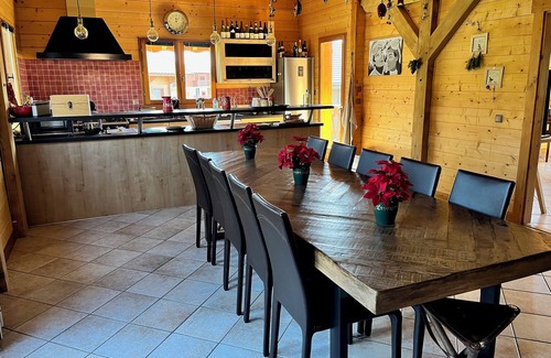 La Toussuire Ski Chalet | Grand et Chaleureux Chalet Familial. 12 Personnes . Retour Skis aux Pieds