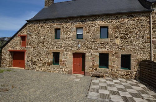 Epiniac House | Grand Gîte en Campagne à 13.5 km de la Baie du Mont Saint-michel
