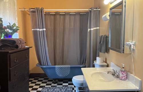 Palatka Bed & Breakfast | Grand Gables Inn Bed & Breakfast