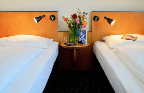 Neukoelln Hotel | Grand Hostel Berlin Urban