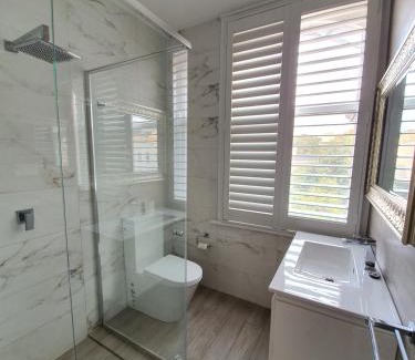 Newcastle Hotel | Grand Hotel