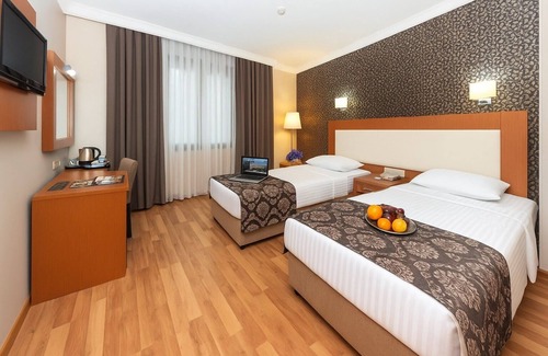 Avcilar Hotel | Grand Hotel Avcilar