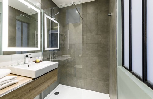 Clichy Hotel | Grand Hotel Clichy