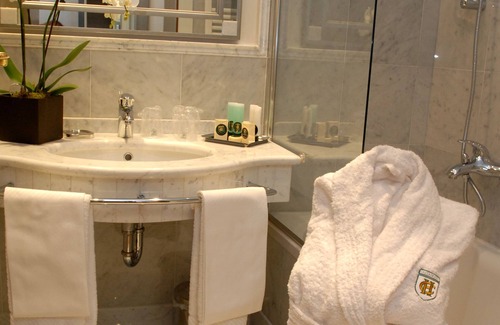 Pelucca - Villaggio Falck Hotel | Grand Hotel Duca di Mantova