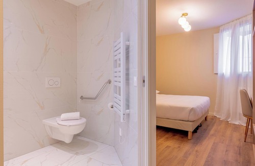 Orly Hotel | Grand Hôtel Senia